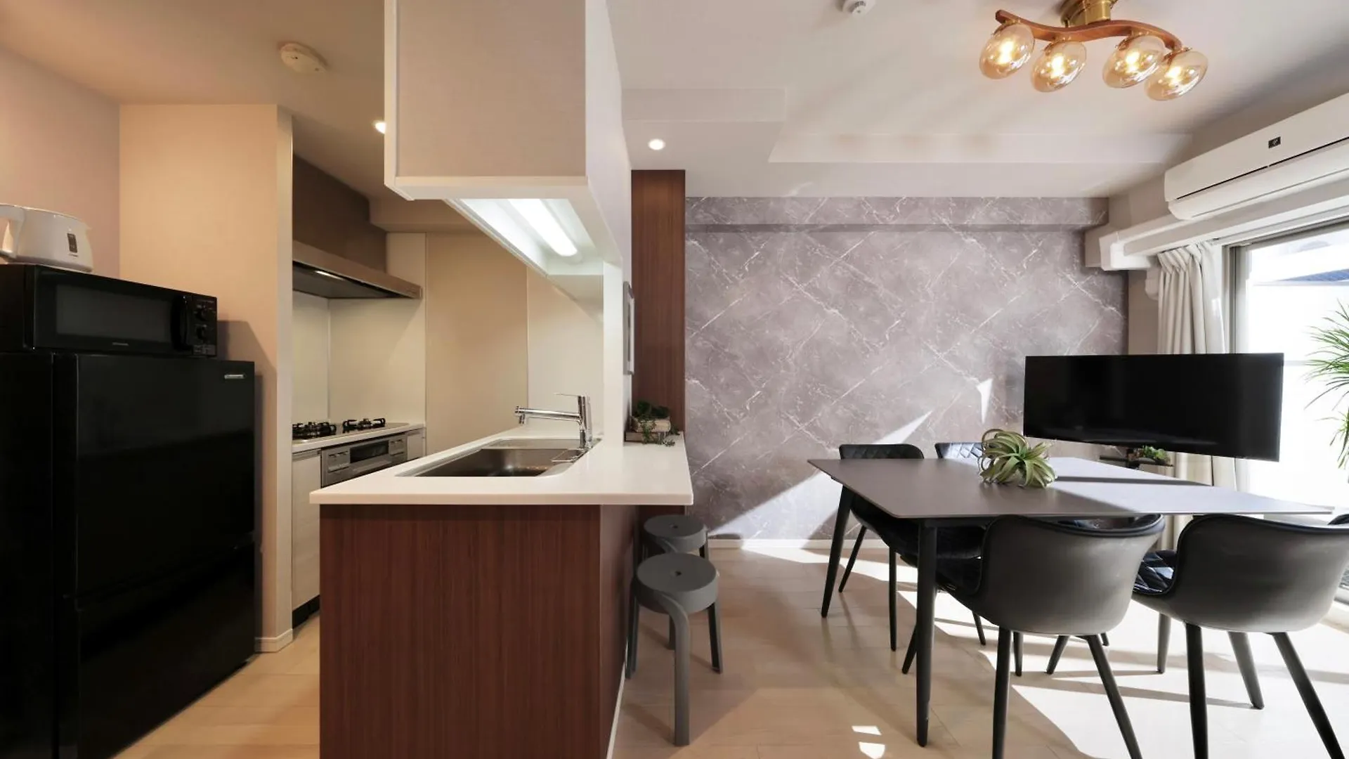 Cystal Exe Nippombashi Appartement Osaka Japan