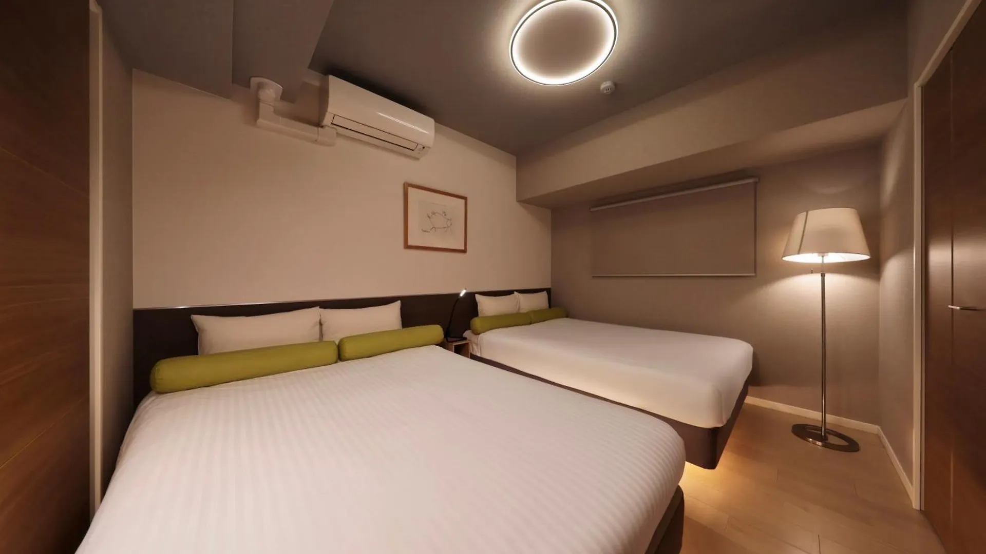 Cystal Exe Nippombashi Appartement Osaka Japan