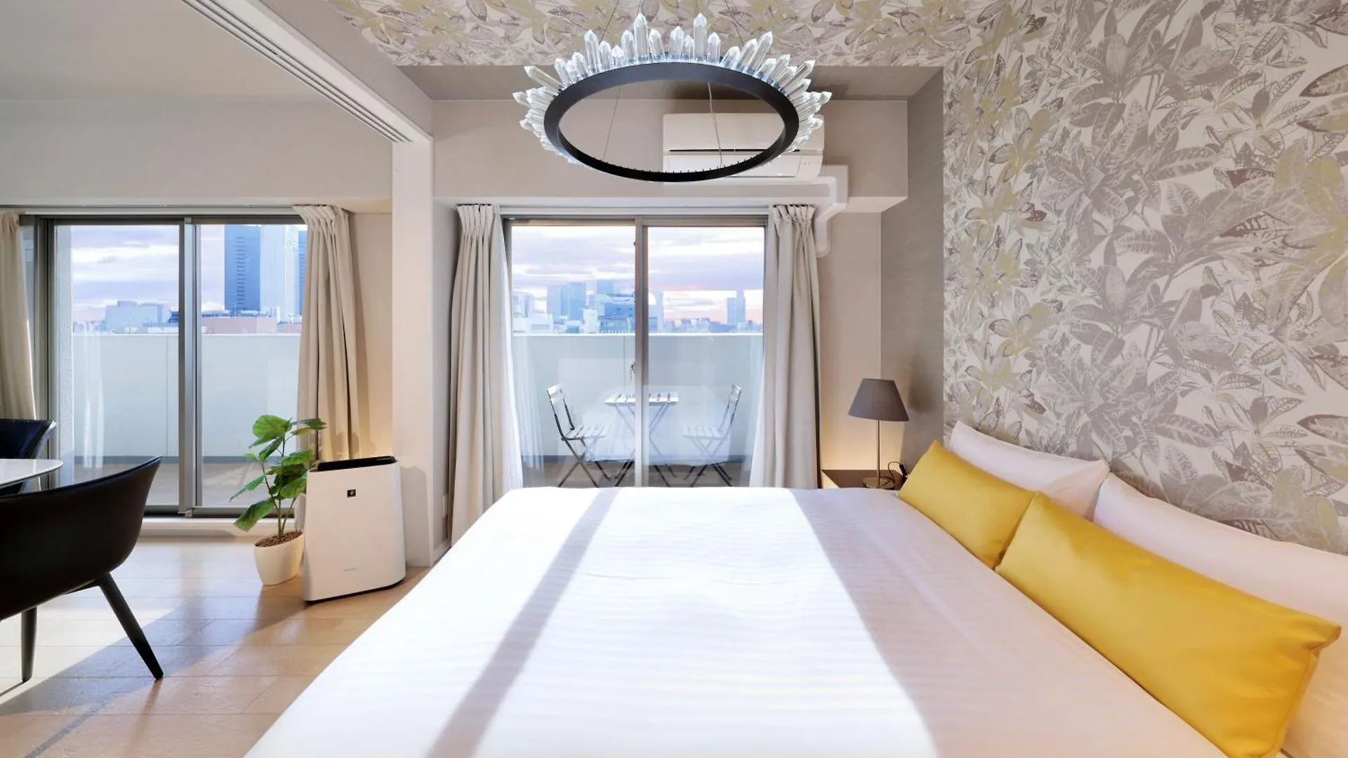 Cystal Exe Nippombashi Appartement Osaka Japan