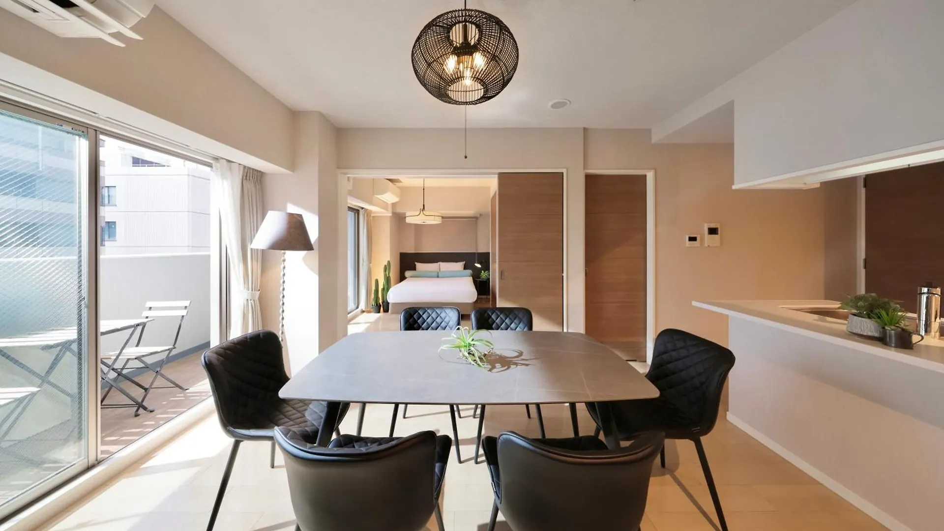 Cystal Exe Nippombashi Appartement Osaka 0*,  Japan