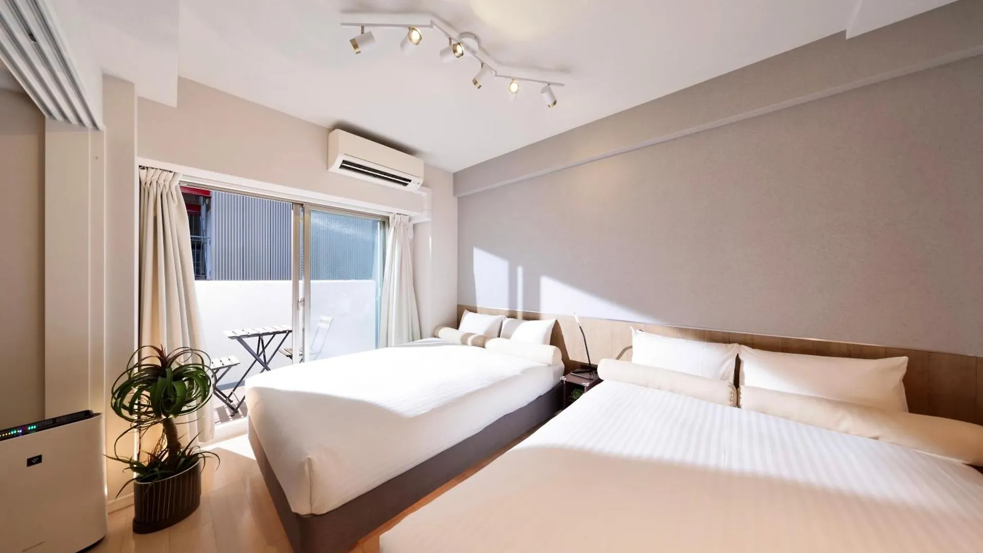Cystal Exe Nippombashi Appartement Osaka 0*,  Japan